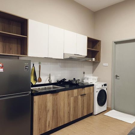 Valley Suites By Wyatthomes クアンタン エクステリア 写真